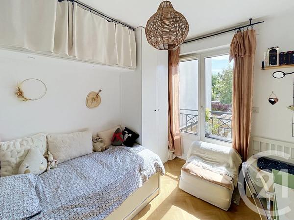 Appartement F4 à vendre  4 pièces - 89,35 m 2   LA GARENNE COLOMBES  - 92