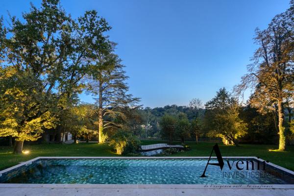 PROPRIETE DE PRESTIGE - 562 M2 - PARC 6640 M2 - PISCINE Lyon PROPRIETE DE PRESTIGE - 562 M2 - PARC 6640 M2 - PISCINE Lyon