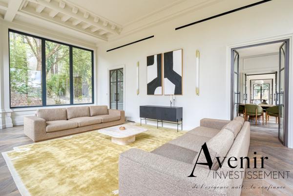 PROPRIETE DE PRESTIGE - 562 M2 - PARC 6640 M2 - PISCINE Lyon PROPRIETE DE PRESTIGE - 562 M2 - PARC 6640 M2 - PISCINE Lyon