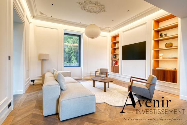 PROPRIETE DE PRESTIGE - 562 M2 - PARC 6640 M2 - PISCINE Lyon PROPRIETE DE PRESTIGE - 562 M2 - PARC 6640 M2 - PISCINE Lyon