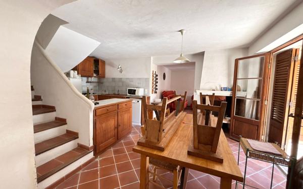 Maison à vendre    4 pièces • 101,41 m2 Grasse