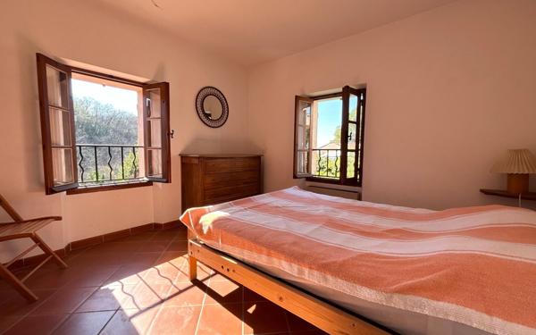 Maison à vendre    4 pièces • 101,41 m2 Grasse