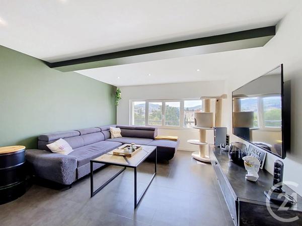 Appartement T3 à vendre  4 pièces - 61,42 m 2   LE PUY EN VELAY  - 43