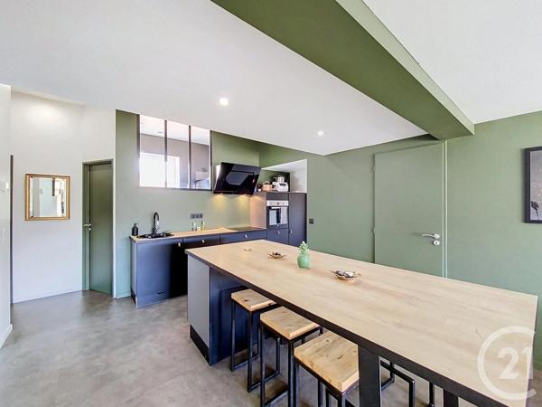 Appartement T3 à vendre  4 pièces - 61,42 m 2   LE PUY EN VELAY  - 43