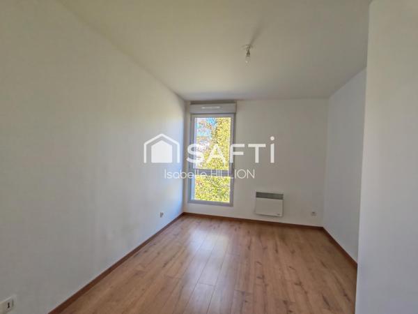 QUARTIER CALME - RESIDENCE SECURISEE AVEC ASCENCEUR