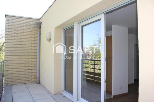 QUARTIER CALME - RESIDENCE SECURISEE AVEC ASCENCEUR