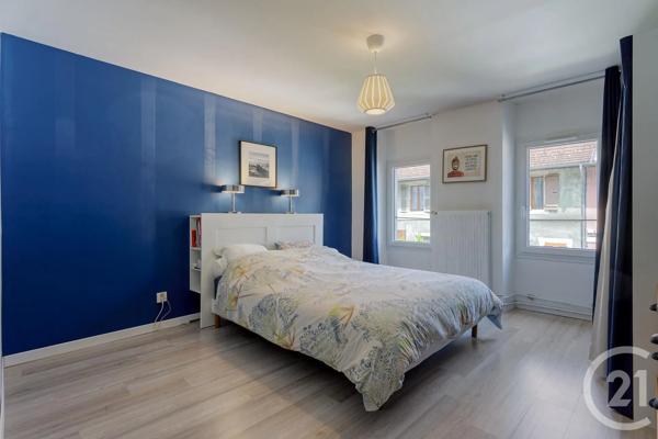 Maison à vendre  7 pièces - 127,62 m 2   RUMILLY  - 74