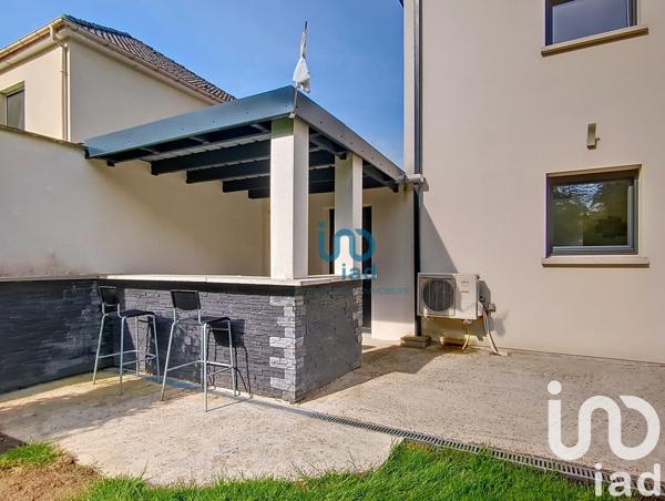 Maison 5 pièces de 98 m² à Fontenay-Trésigny (77610)