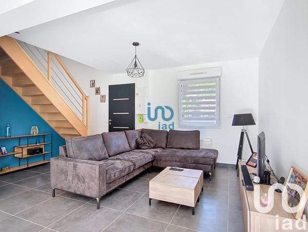 Maison 5 pièces de 98 m² à Fontenay-Trésigny (77610)