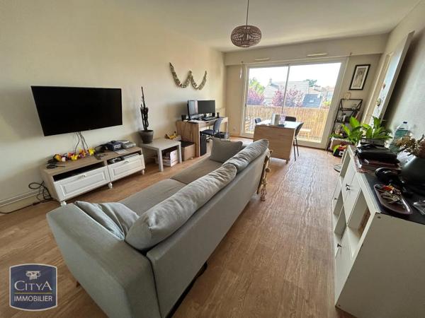 Appartement à louer 3 pièces 63.5m² Rambouillet (78120)