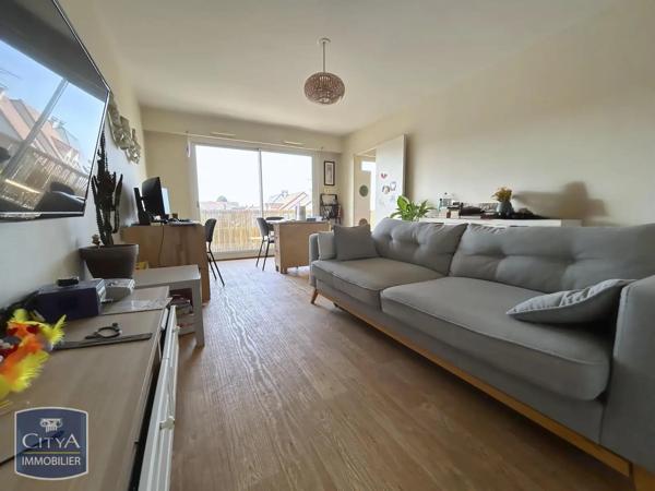 Appartement à louer 3 pièces 63.5m² Rambouillet (78120)