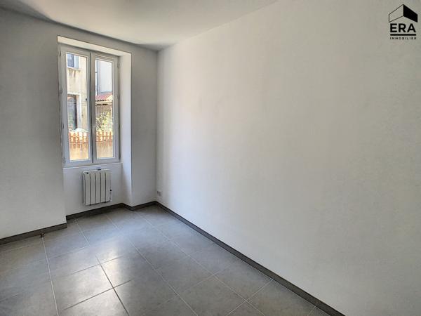 A louer appartement Type 2 13004 Marseille Chartreux refait neuf