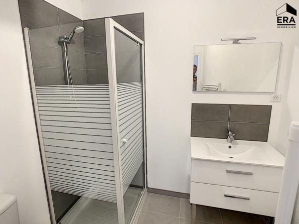 A louer appartement Type 2 13004 Marseille Chartreux refait neuf