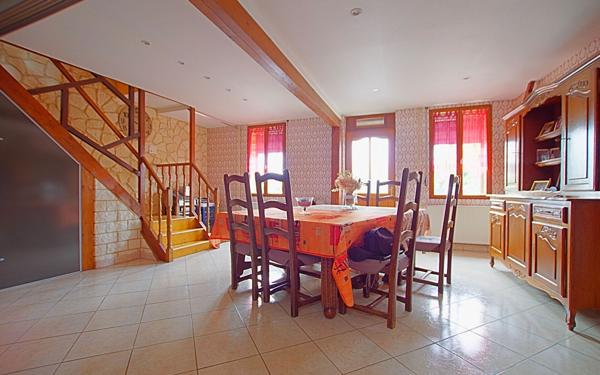 Maison à vendre    7 pièces •  Harbonnières