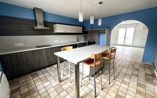 Appartement à vendre    5 pièces • 155,13 m2 Bischheim