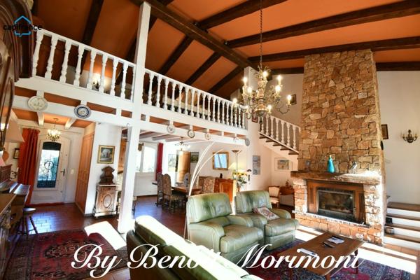 Maison à vendre 6 pièces SALERNES (83), calme, piscine,4 chambres