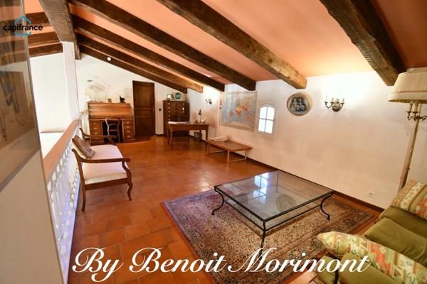 Maison à vendre 6 pièces SALERNES (83), calme, piscine,4 chambres