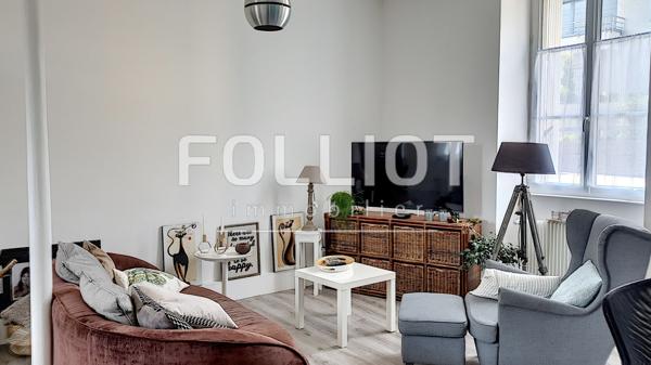 A LOUER - A 2 min du centre de VIRE - APPARTEMENT TYPE T3 REFAIT A NEUF AU REZ-DE-CHAUSSÉE