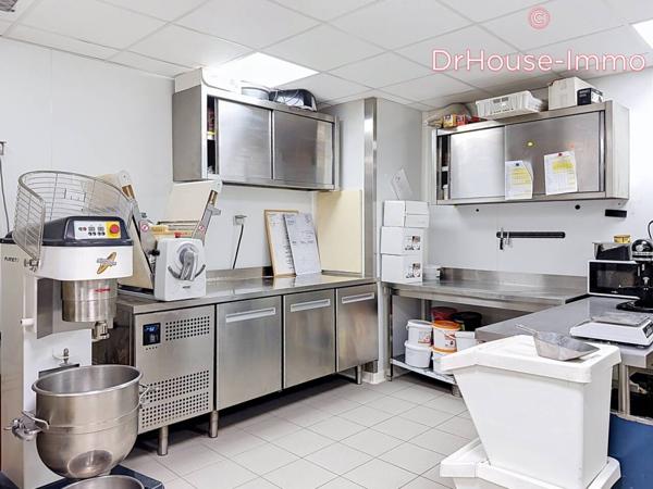 Commerce à vendre 3 pièces de 199 m²
