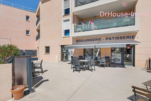 Commerce à vendre 3 pièces de 199 m²