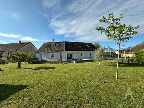 Grande maison 5 chambres à Berry-Bouy !