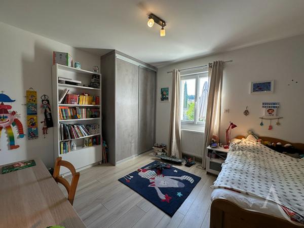 Grande maison 5 chambres à Berry-Bouy !