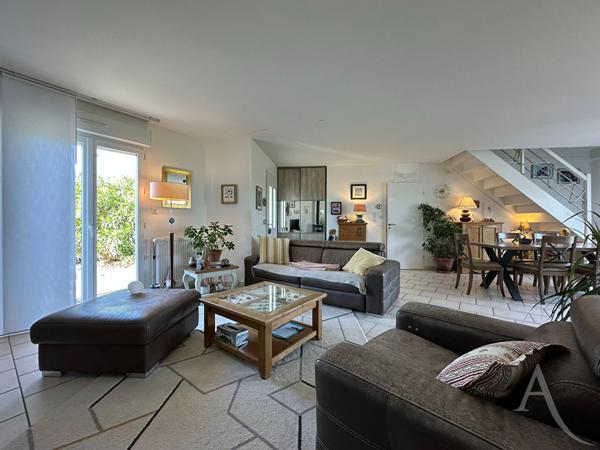 Grande maison 5 chambres à Berry-Bouy !