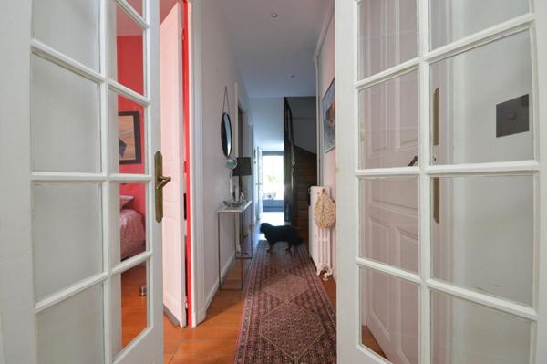 Grande Maison & garage 17 La Rochelle La Genette Centre ville