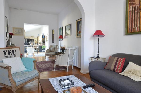 Grande Maison & garage 17 La Rochelle La Genette Centre ville