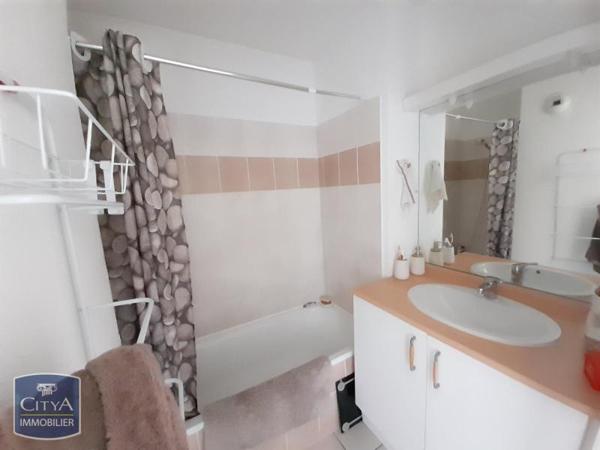 Appartement à louer 3 pièces 56.03m²