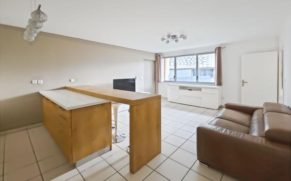 Appartement à vendre    2 pièces • 46,50 m2 Blagnac