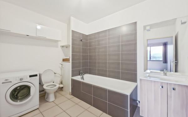 Appartement à vendre    2 pièces • 46,50 m2 Blagnac