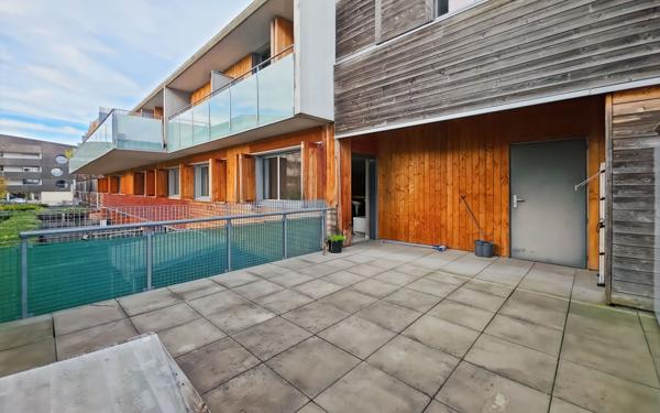 Appartement à vendre    2 pièces • 46,50 m2 Blagnac