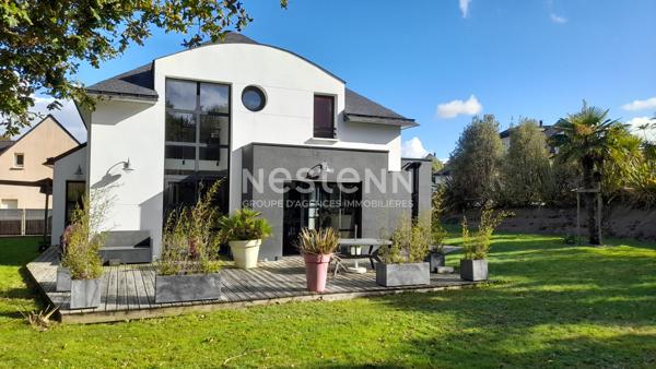 Grand Champ centre! Maison contemporaine lumineuse de 134 m²,4 chambres dont suite parentale, proche de Vannes & Golfe du Morbihan.