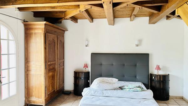 Manoir unique datant du 18ème siècle avec annexe pour invités et 2 gîtes