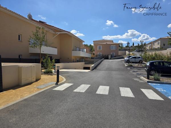 Maison en duplex – Résidence 2024 sécurisée, à pied du centre-ville