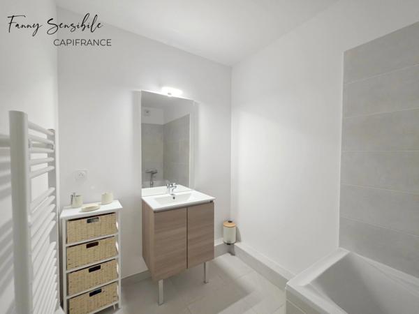 Maison en duplex – Résidence 2024 sécurisée, à pied du centre-ville