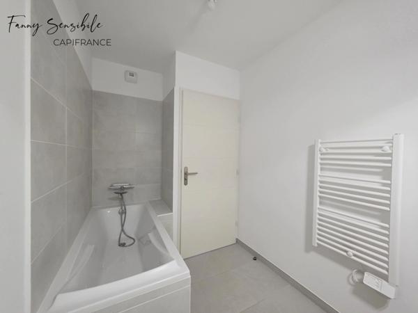 Maison en duplex – Résidence 2024 sécurisée, à pied du centre-ville