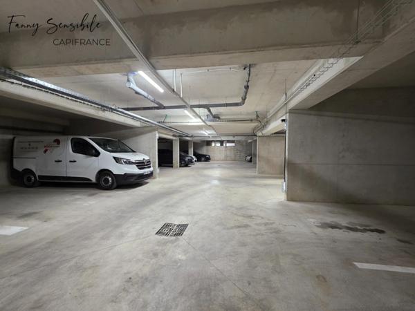 Maison en duplex – Résidence 2024 sécurisée, à pied du centre-ville