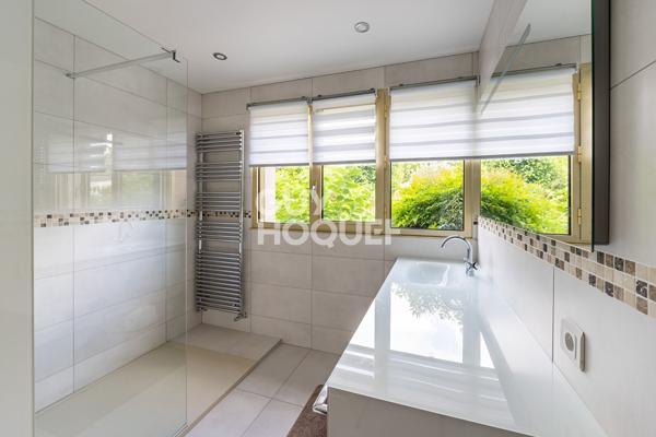 MAGNIFIQUE PROPRIETE DE 9 PIECES (313m²) À ETIOLLES