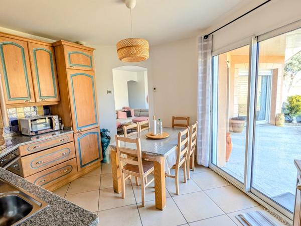 CHOLET RESIDENTIEL, BELLE MAISON PLAIN PIED avec 4 CHAMBRES