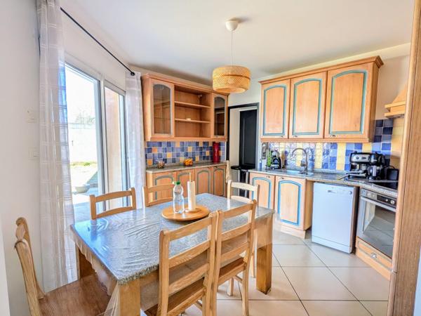 CHOLET RESIDENTIEL, BELLE MAISON PLAIN PIED avec 4 CHAMBRES