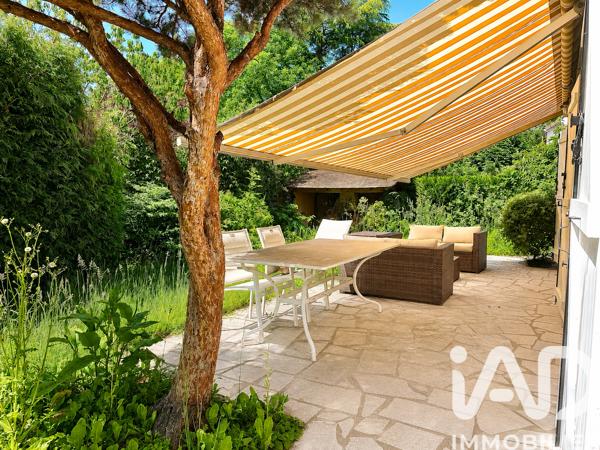 Maison à vendre 5 pièces 184 m² Noisy-le-Roi