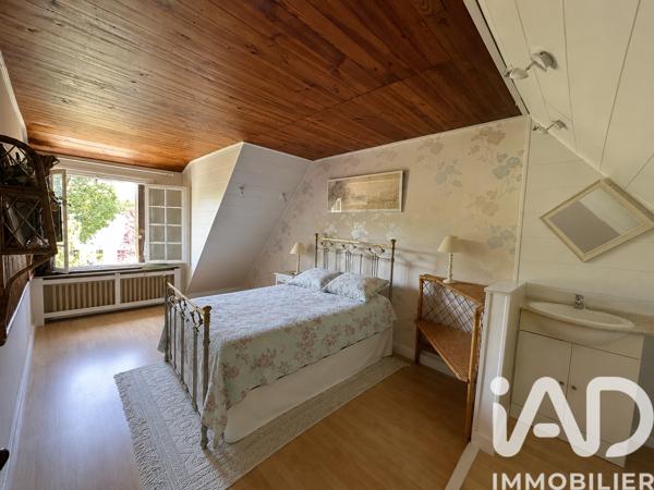 Maison à vendre 5 pièces 184 m² Noisy-le-Roi