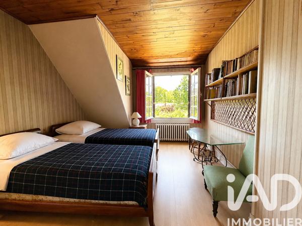 Maison à vendre 5 pièces 184 m² Noisy-le-Roi