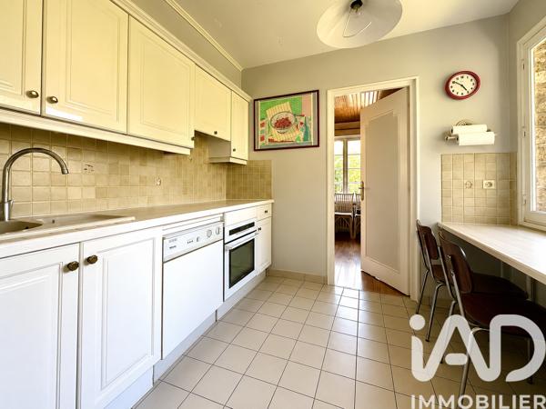 Maison à vendre 5 pièces 184 m² Noisy-le-Roi