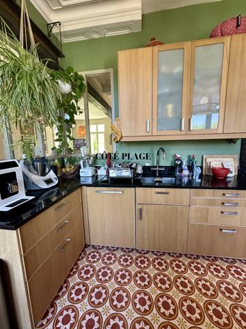 Royan (17200) VILLA DE CHARME AVEC PISCINE AU PRIX DE 1 398 200 € HAI