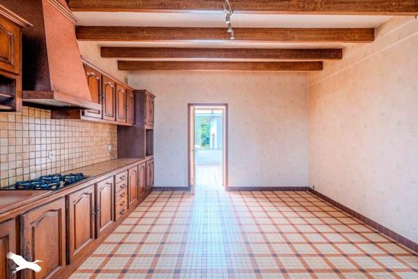Maison à vendre 164 300 € Chasseneuil-sur-Bonnieure 6 p 140 m² DPE F