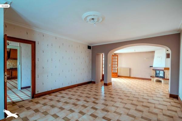 Maison à vendre 164 300 € Chasseneuil-sur-Bonnieure 6 p 140 m² DPE F