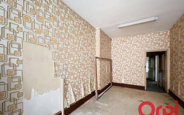 Maison à vendre    1 pièce •  Vallon-en-Sully